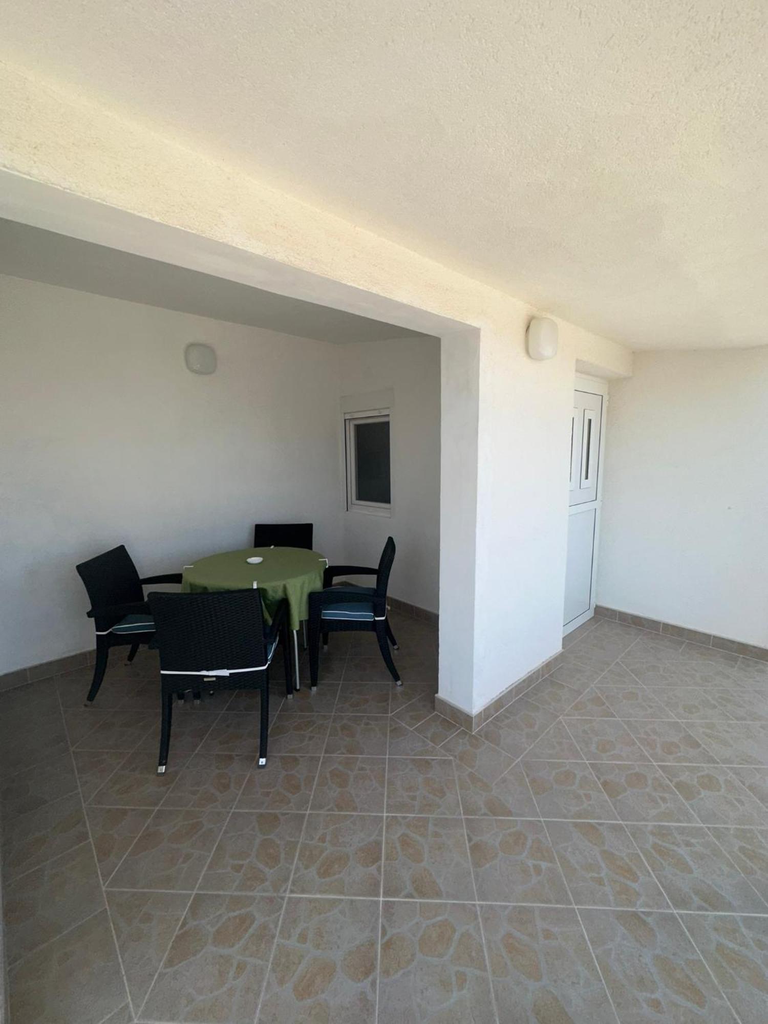 Apartmani Matovina วีร์ ภายนอก รูปภาพ